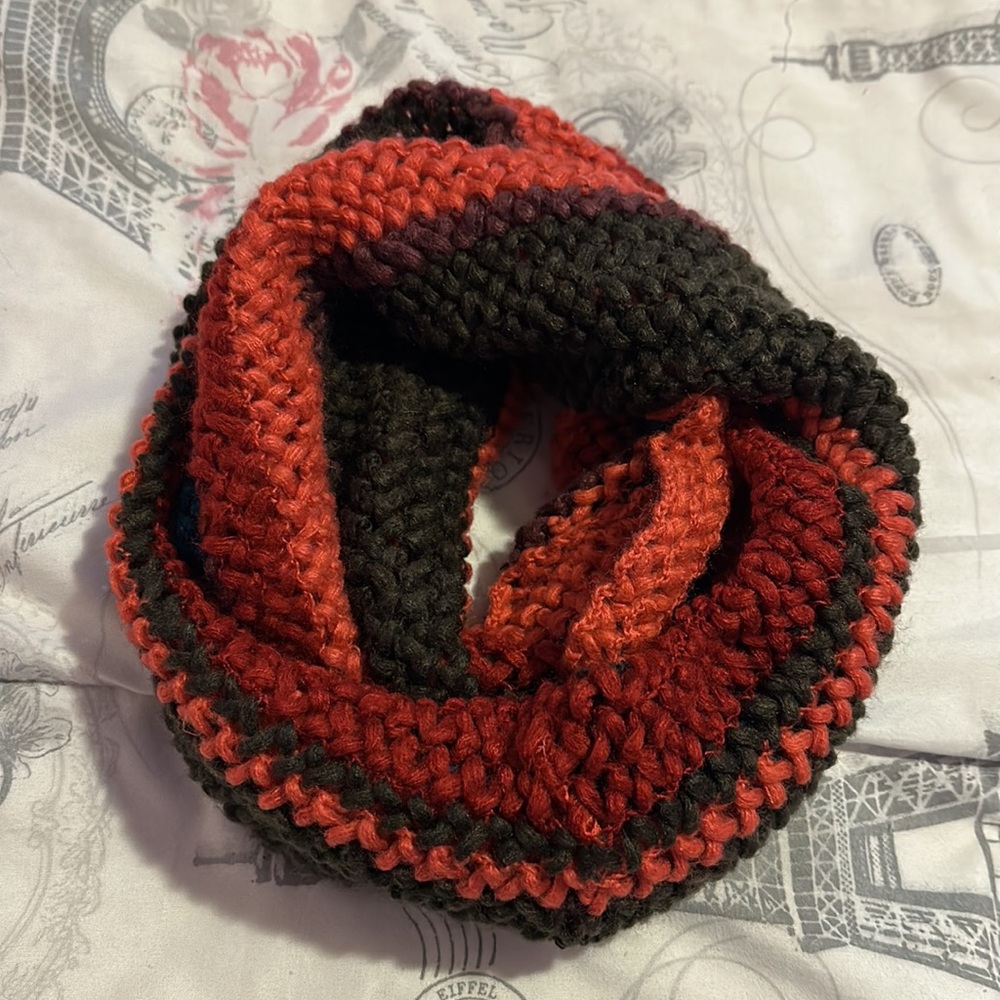 Fall scarf - Picture 2 of 2